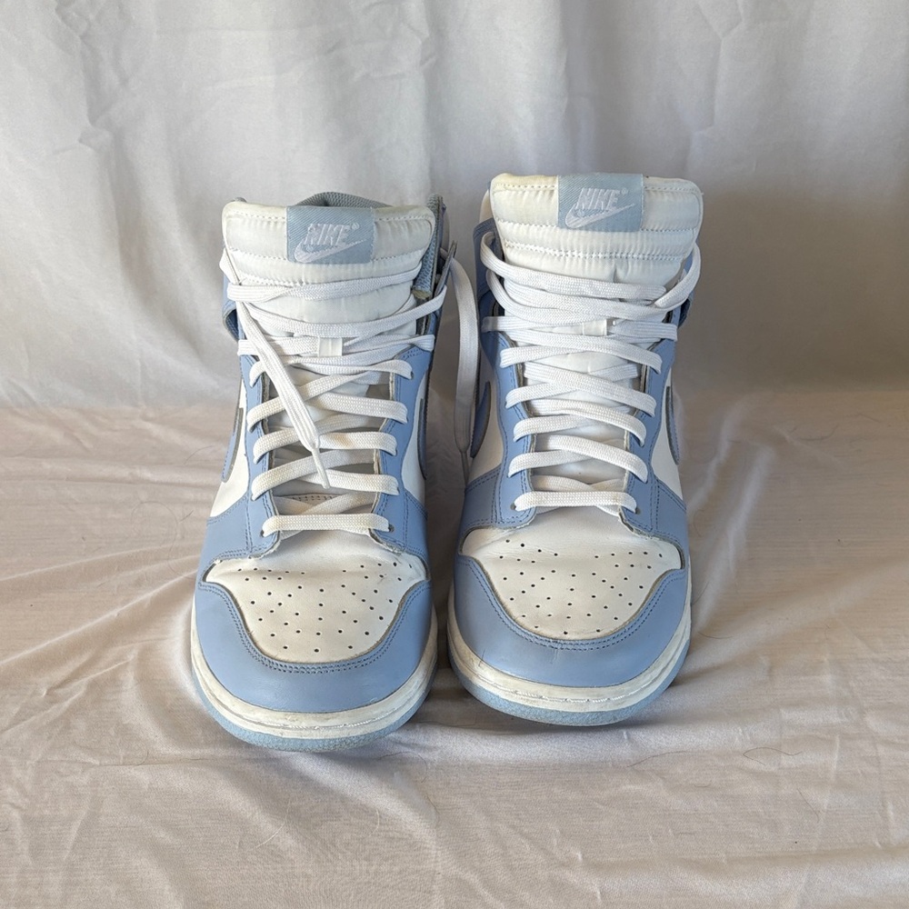 Nike High-Top Sneakers - White & Light Blue